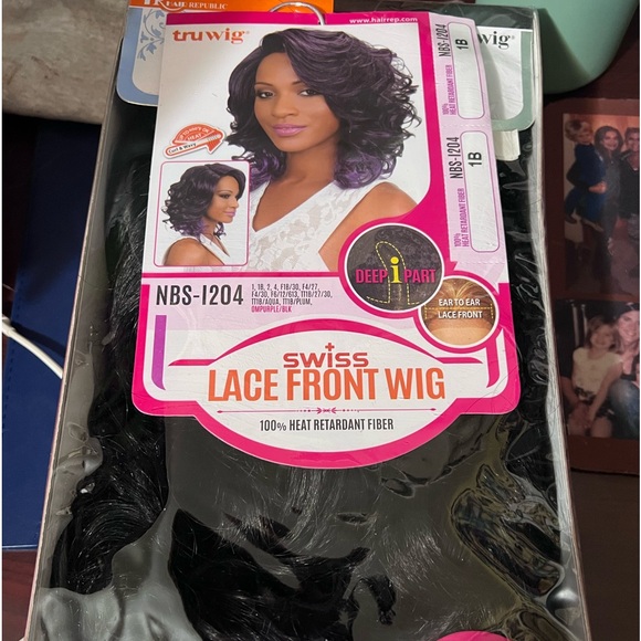 TruWig lace front deep part nwts wig - Picture 1 of 1
